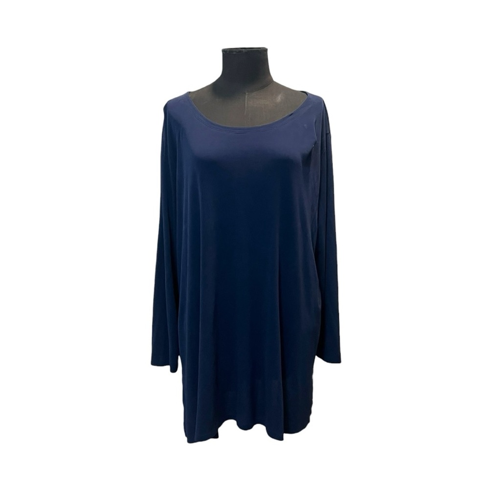 π ππππππ π
πππππ Navy Silk Long Sleeve Tunic Top | 2X - Picture 2 of 6